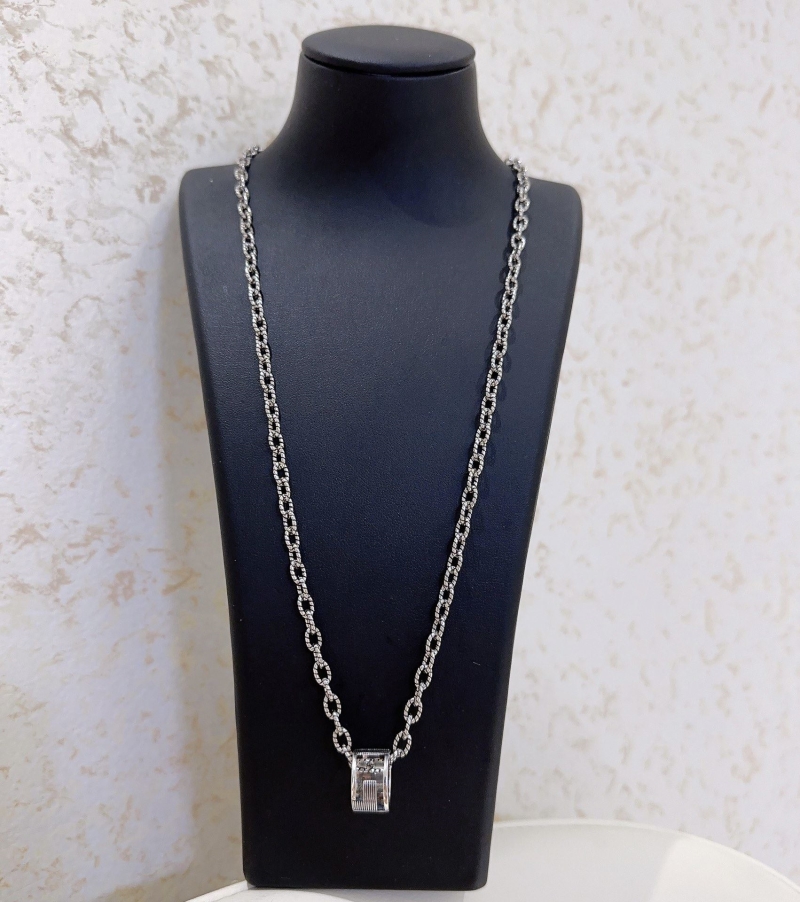 Gvc*1 necklaces